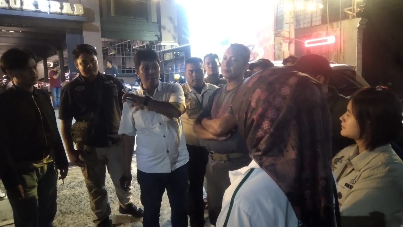 Warga Pondok Nirwana Dan Casbar Sepakatkan Batas Operasional Klub, Usai Mediasi Hingga Dini Hari